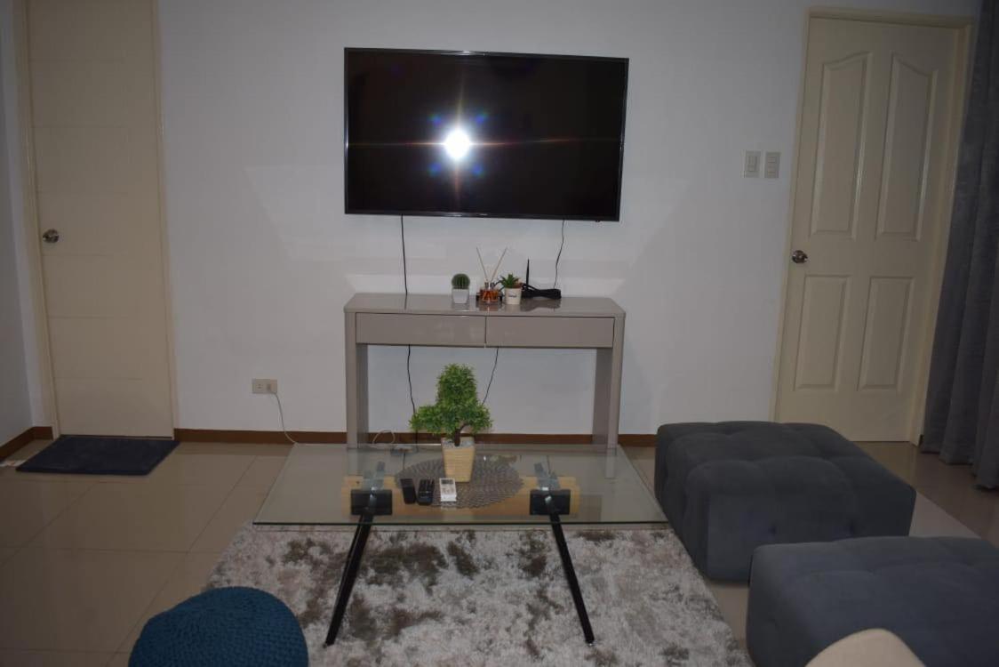 Affordable Makati Apt Manila Exteriér fotografie